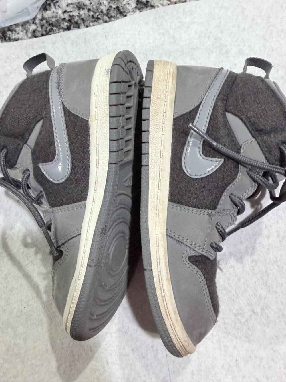 Nike Jordan 1 Retro GT High Cool Grey Black Size 9c Toddler Sneakers